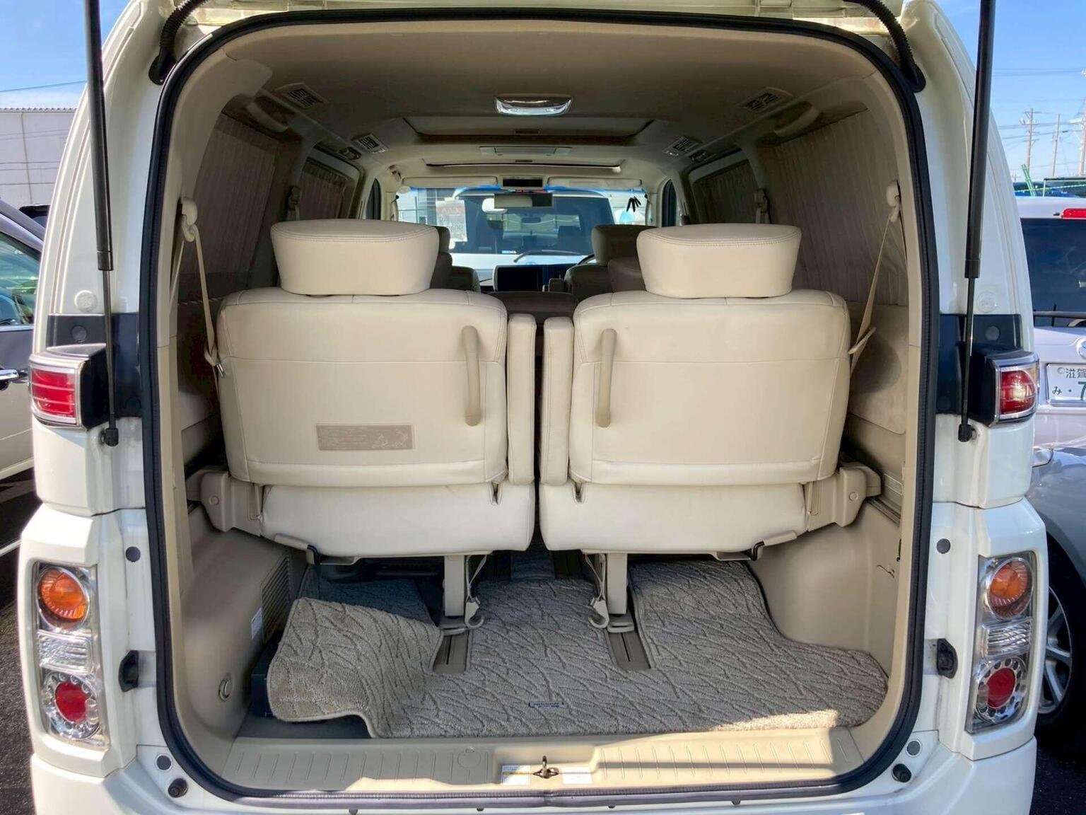 2006 NISSAN ELGRAND 2006 NISSAN ELGRAND