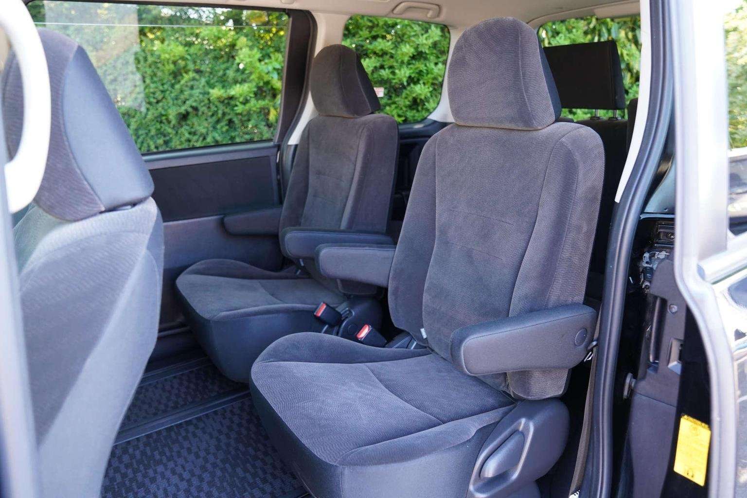 2012 TOYOTA NOAH 2012 TOYOTA NOAH