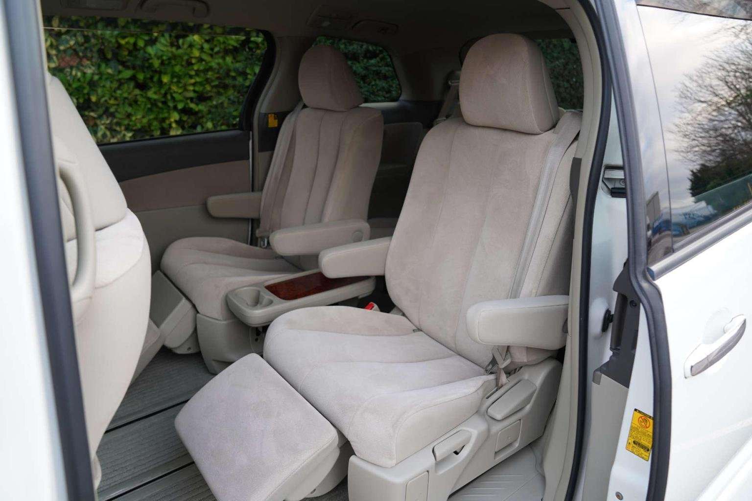 2011 TOYOTA ESTIMA 2011 TOYOTA ESTIMA