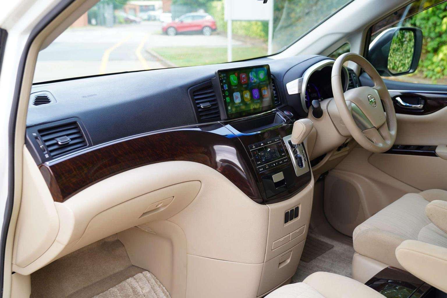 2011 NISSAN ELGRAND 2011 NISSAN ELGRAND