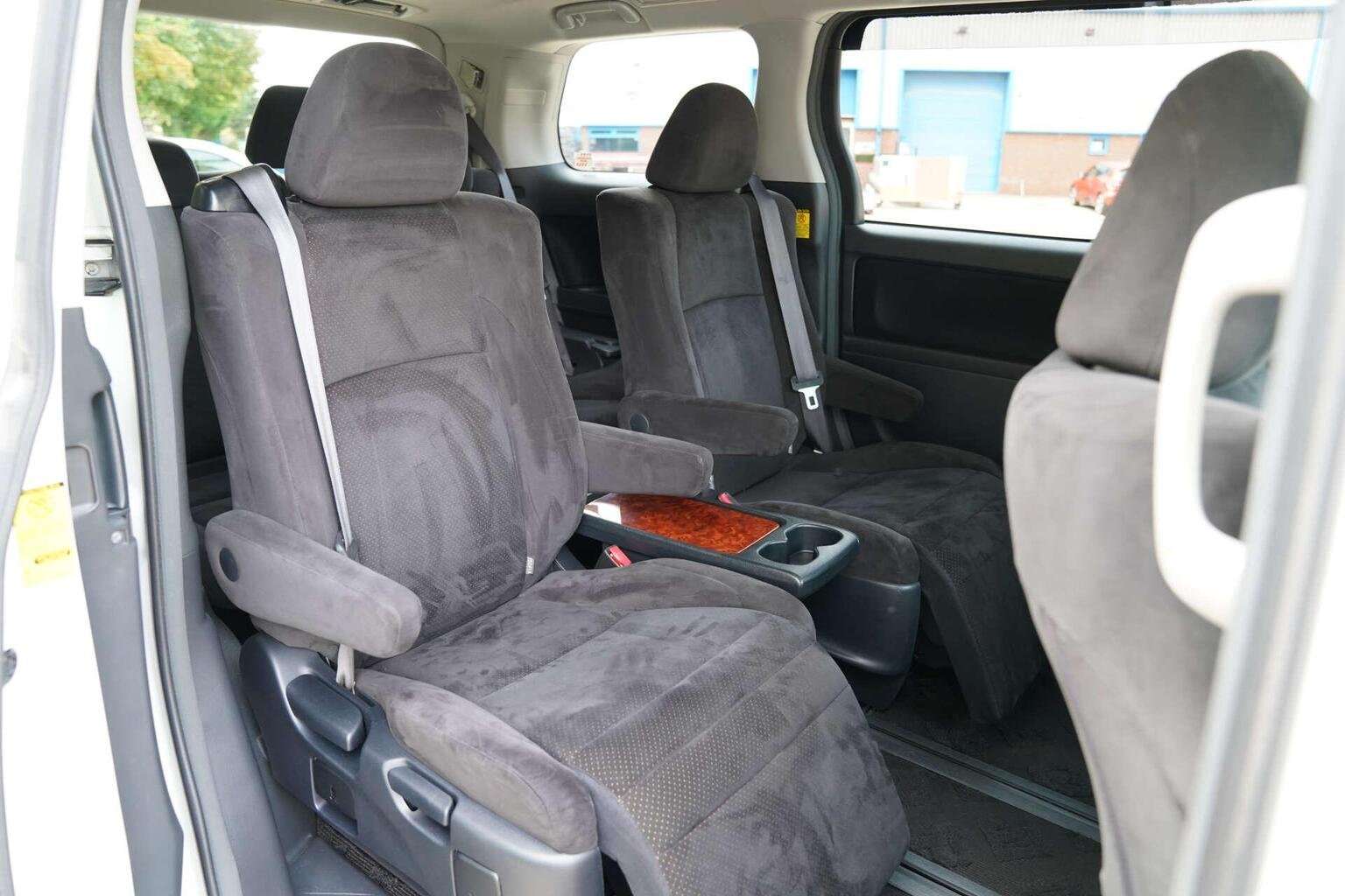 2010 TOYOTA ALPHARD 2010 TOYOTA ALPHARD