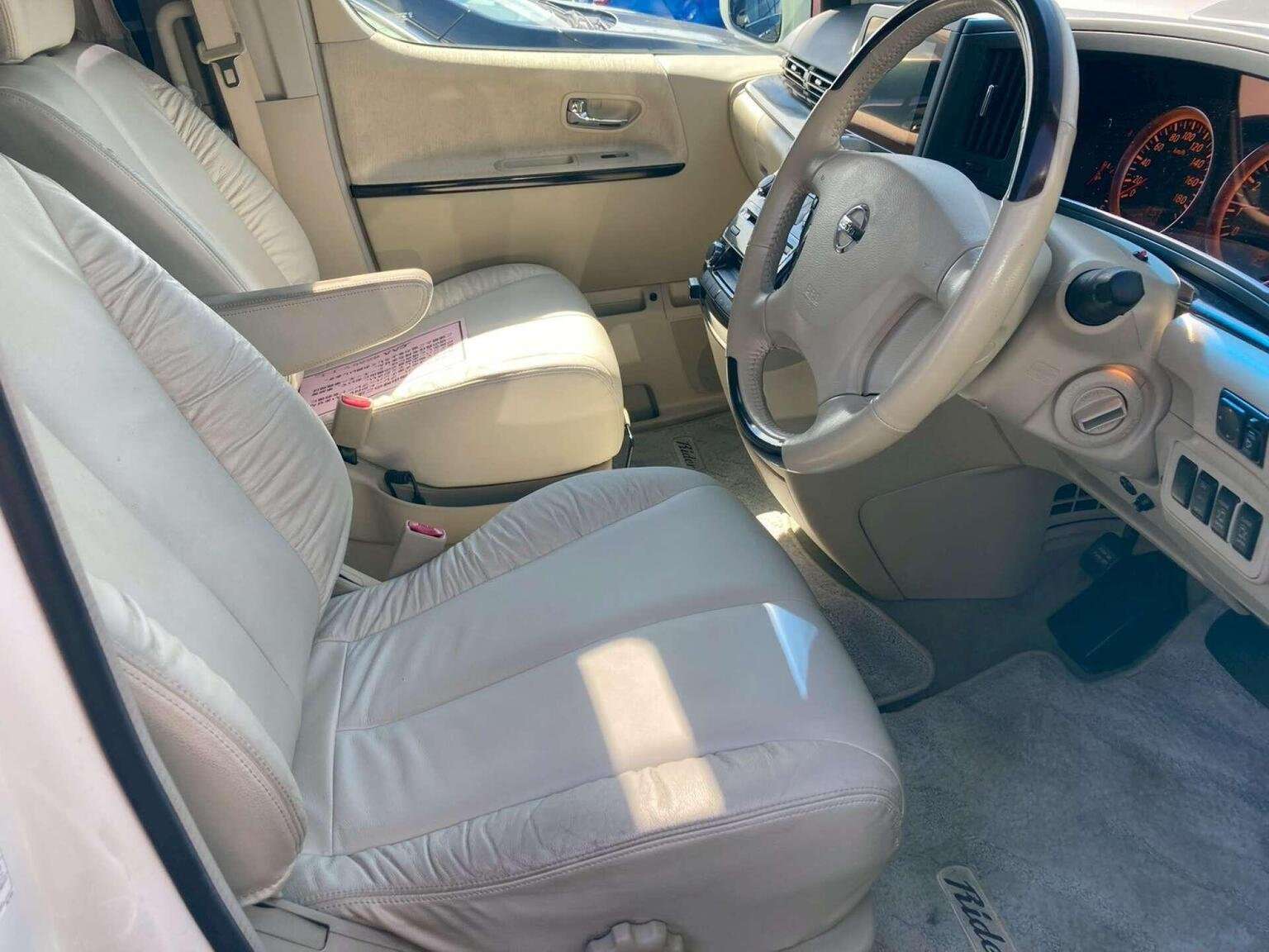 2006 NISSAN ELGRAND 2006 NISSAN ELGRAND