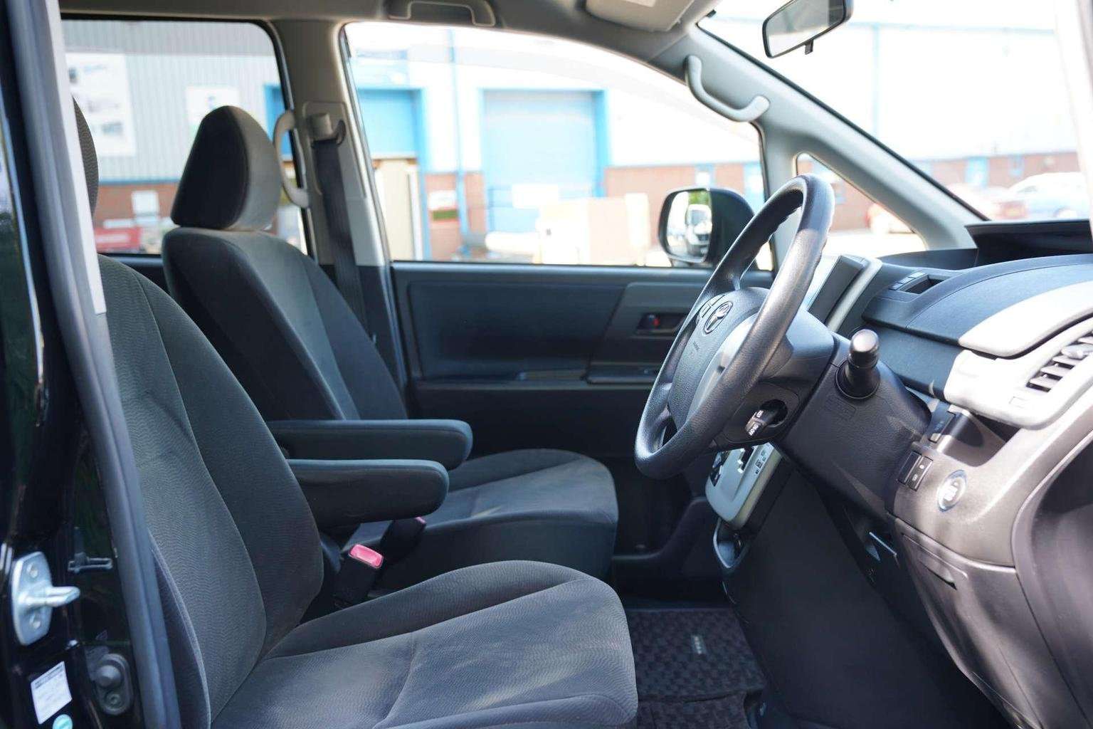 2012 TOYOTA NOAH 2012 TOYOTA NOAH