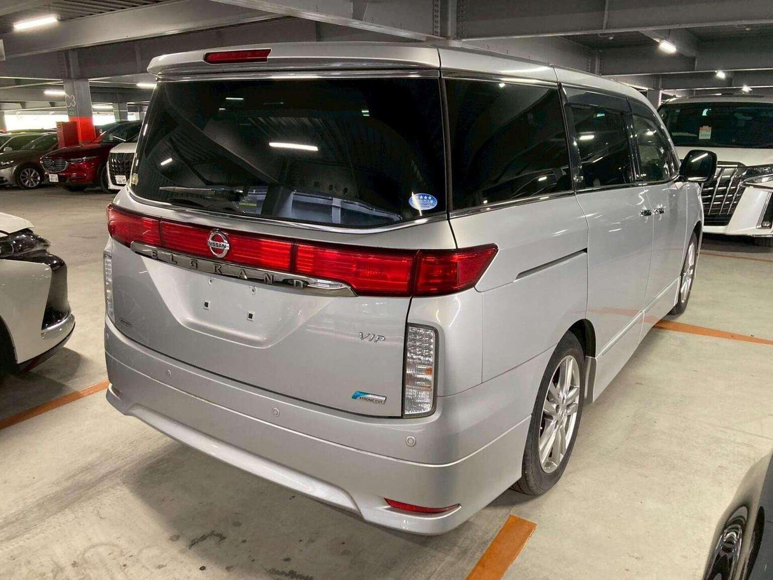 2013 NISSAN ELGRAND 2013 NISSAN ELGRAND