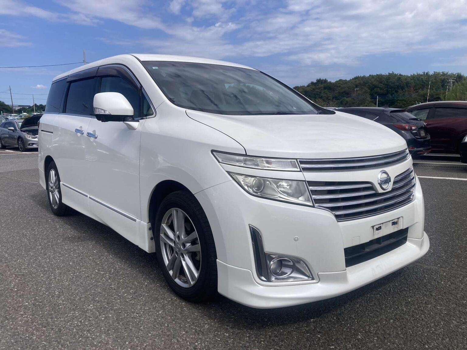 2010 NISSAN ELGRAND 2010 NISSAN ELGRAND
