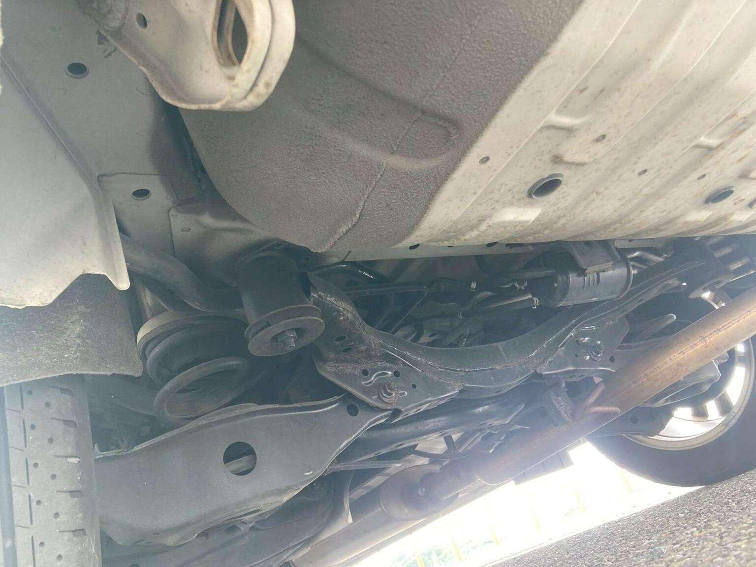 2010 NISSAN ELGRAND 2010 NISSAN ELGRAND