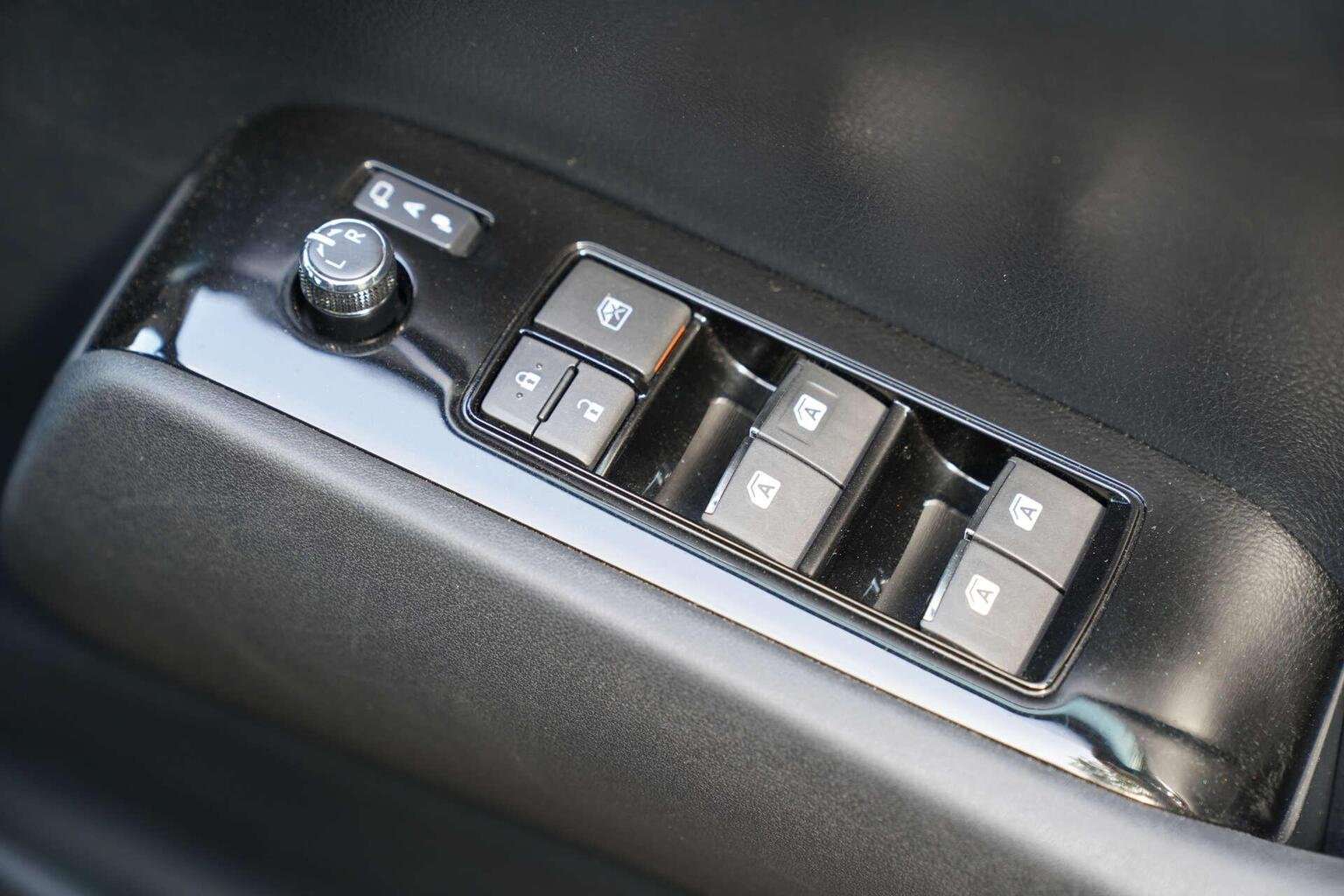 2015 TOYOTA ALPHARD 2015 TOYOTA ALPHARD