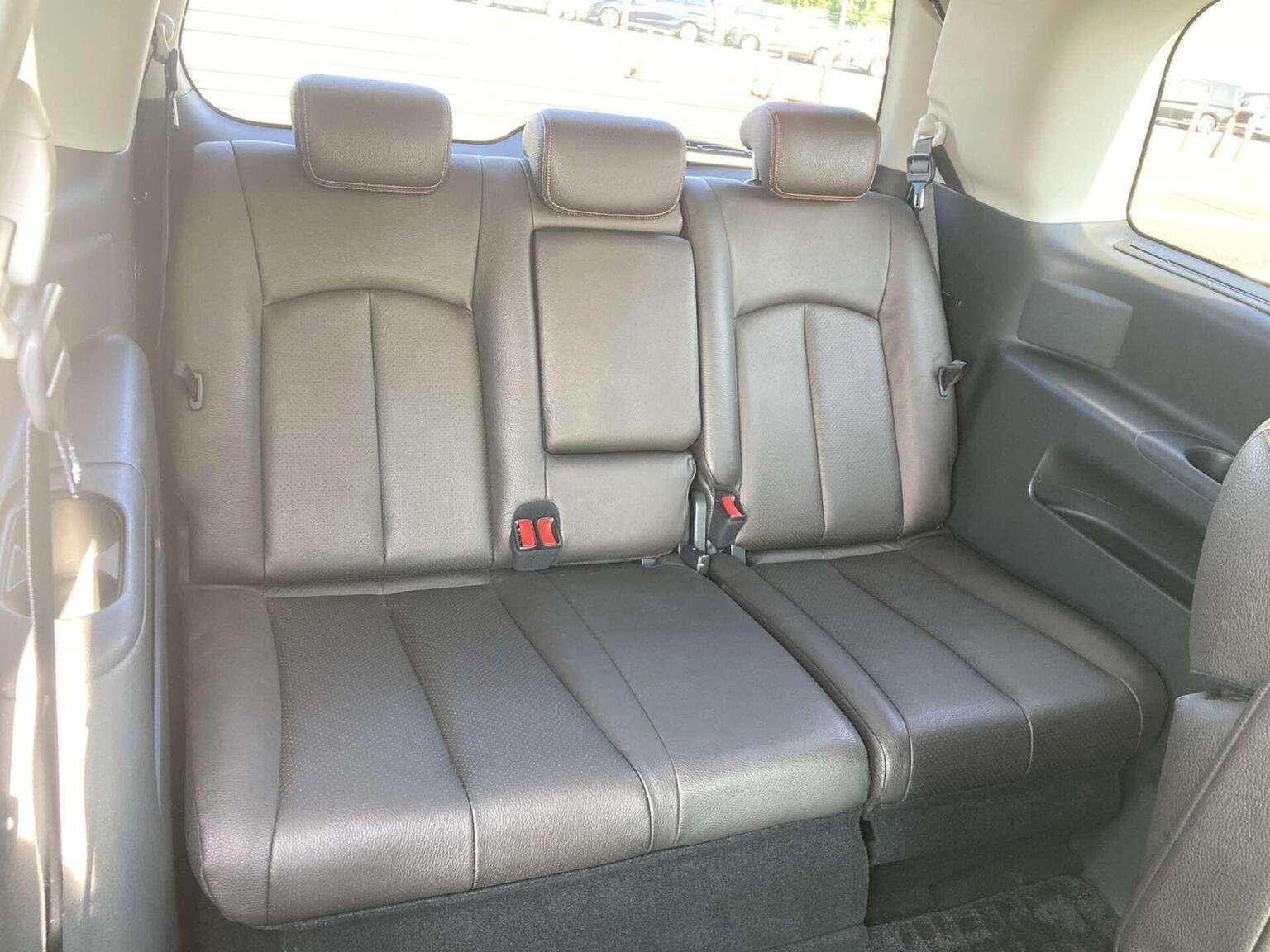 2010 NISSAN ELGRAND 2010 NISSAN ELGRAND