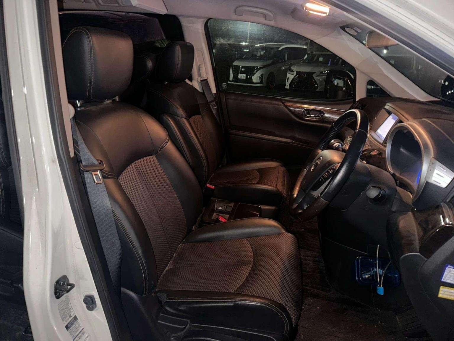 2013 NISSAN ELGRAND 2013 NISSAN ELGRAND