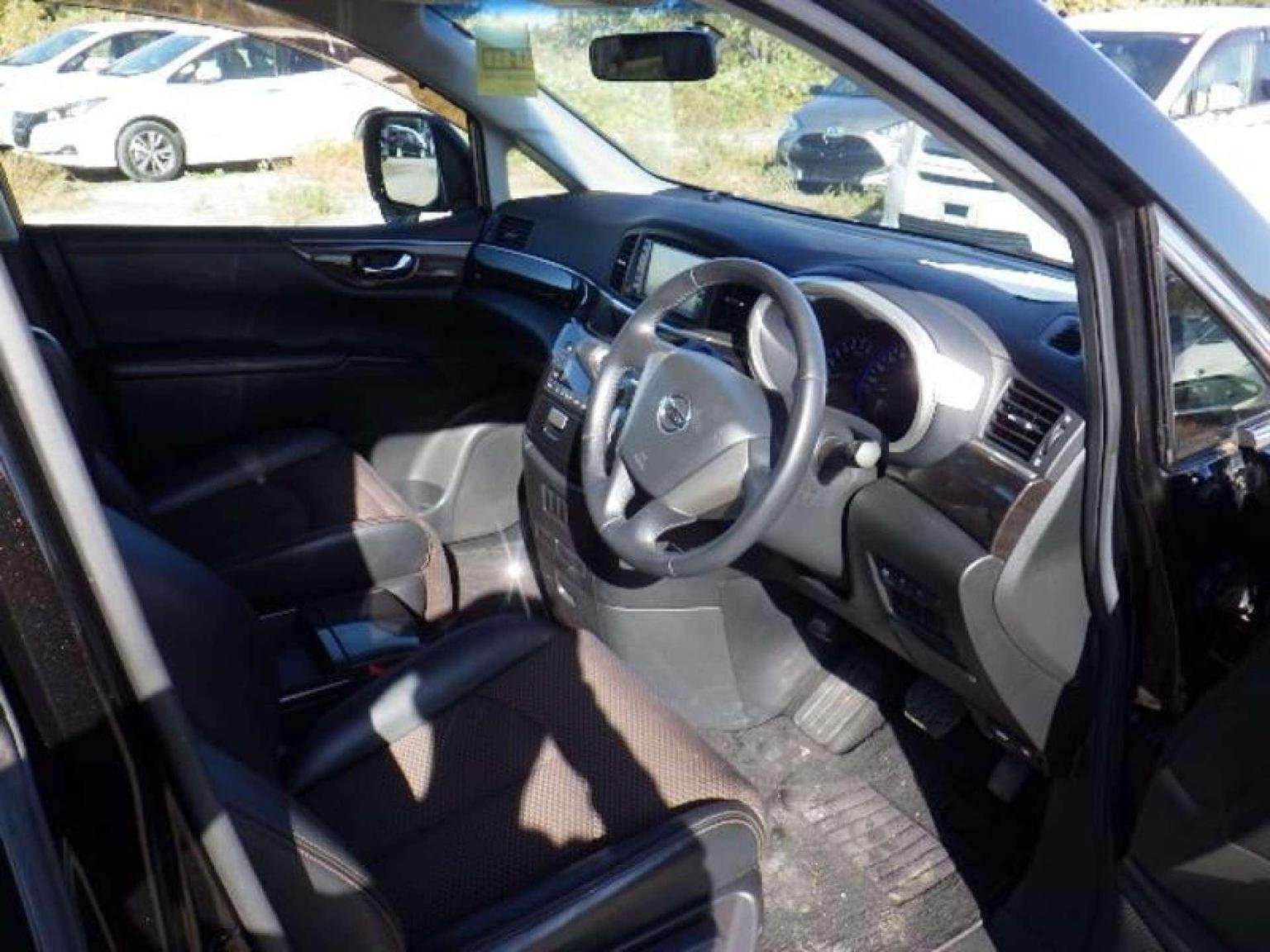 2010 NISSAN ELGRAND 2010 NISSAN ELGRAND