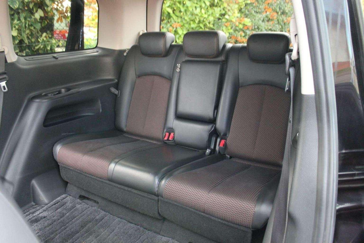 2011 NISSAN ELGRAND 2011 NISSAN ELGRAND