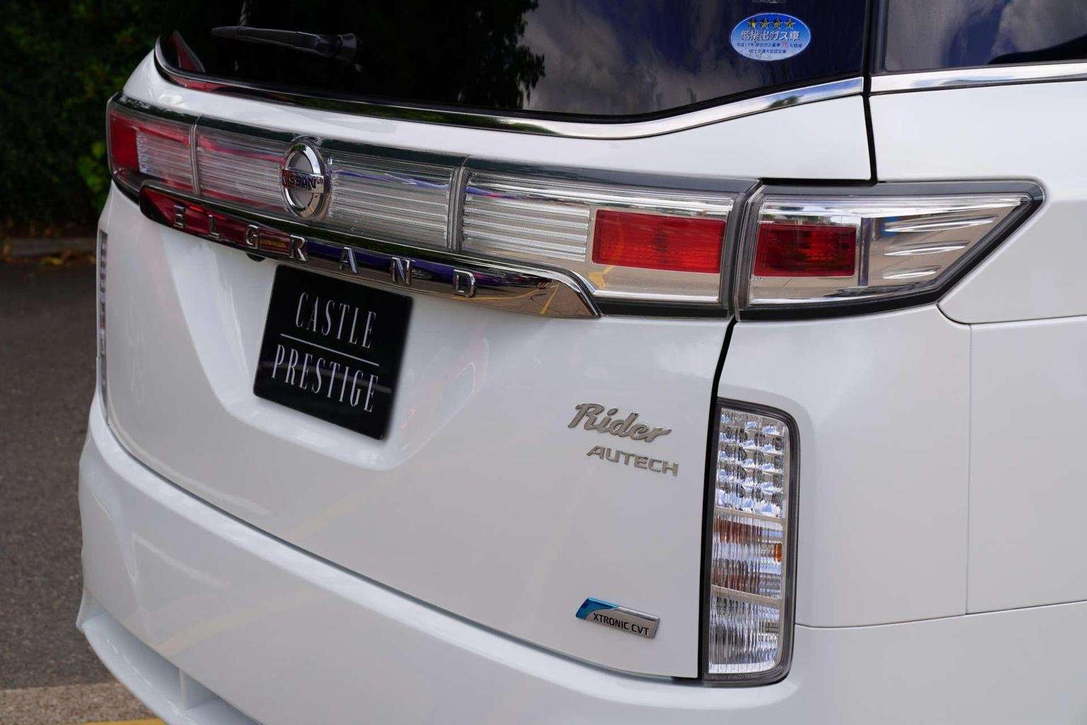 2010 NISSAN ELGRAND 2010 NISSAN ELGRAND