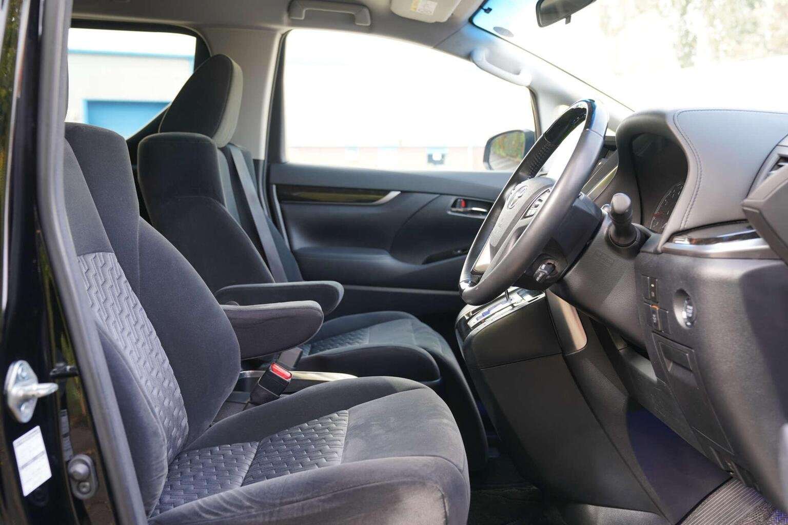 2015 TOYOTA ALPHARD 2015 TOYOTA ALPHARD