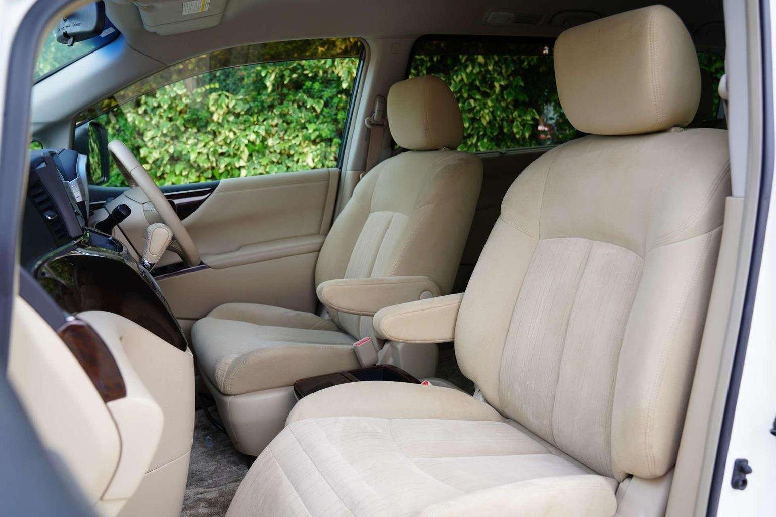 2011 NISSAN ELGRAND 2011 NISSAN ELGRAND