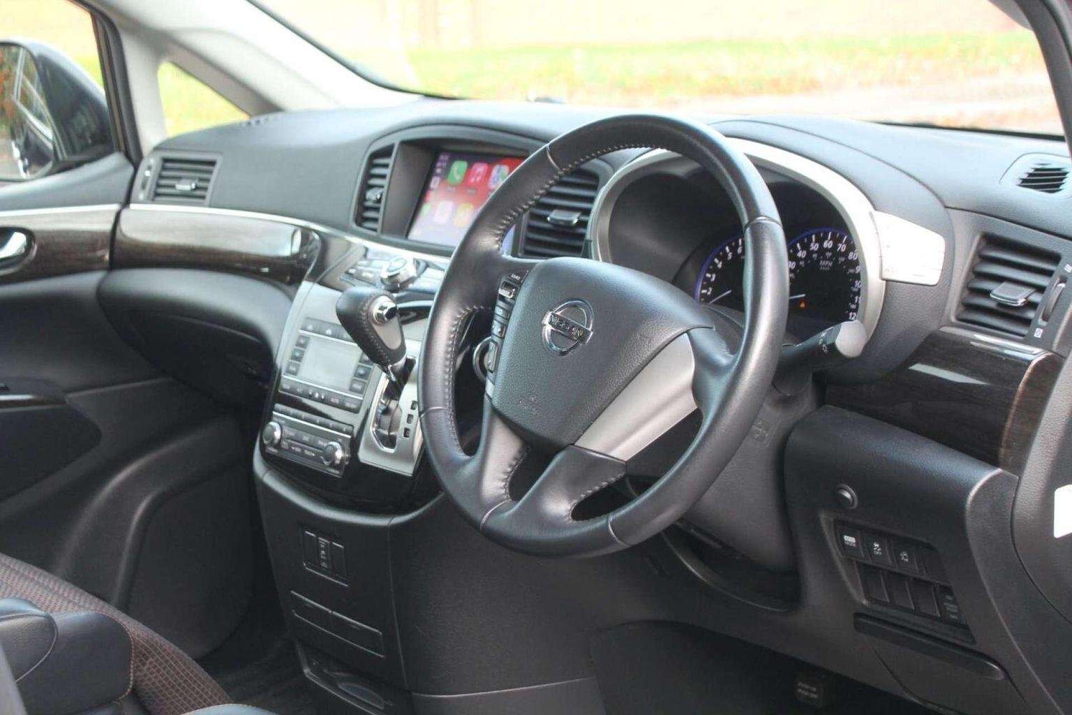 2011 NISSAN ELGRAND 2011 NISSAN ELGRAND