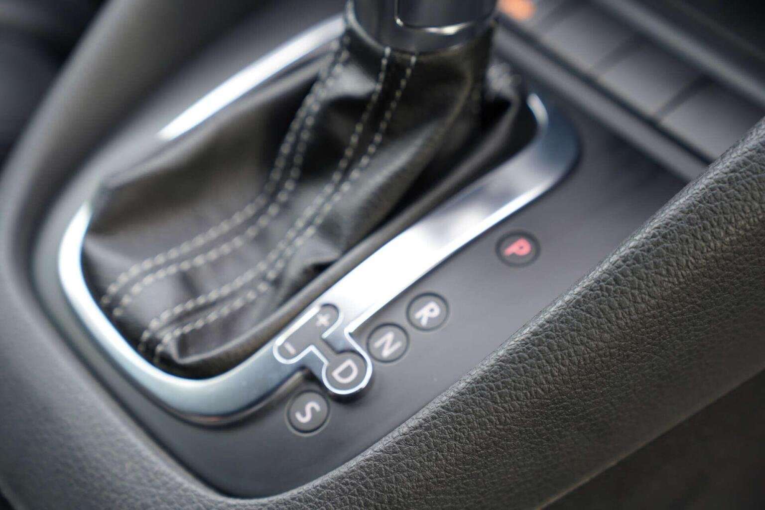 2010 VOLKSWAGEN GOLF 2010 VOLKSWAGEN GOLF