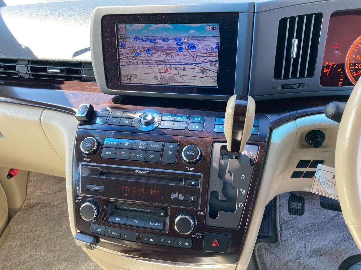 2006 NISSAN ELGRAND 2006 NISSAN ELGRAND