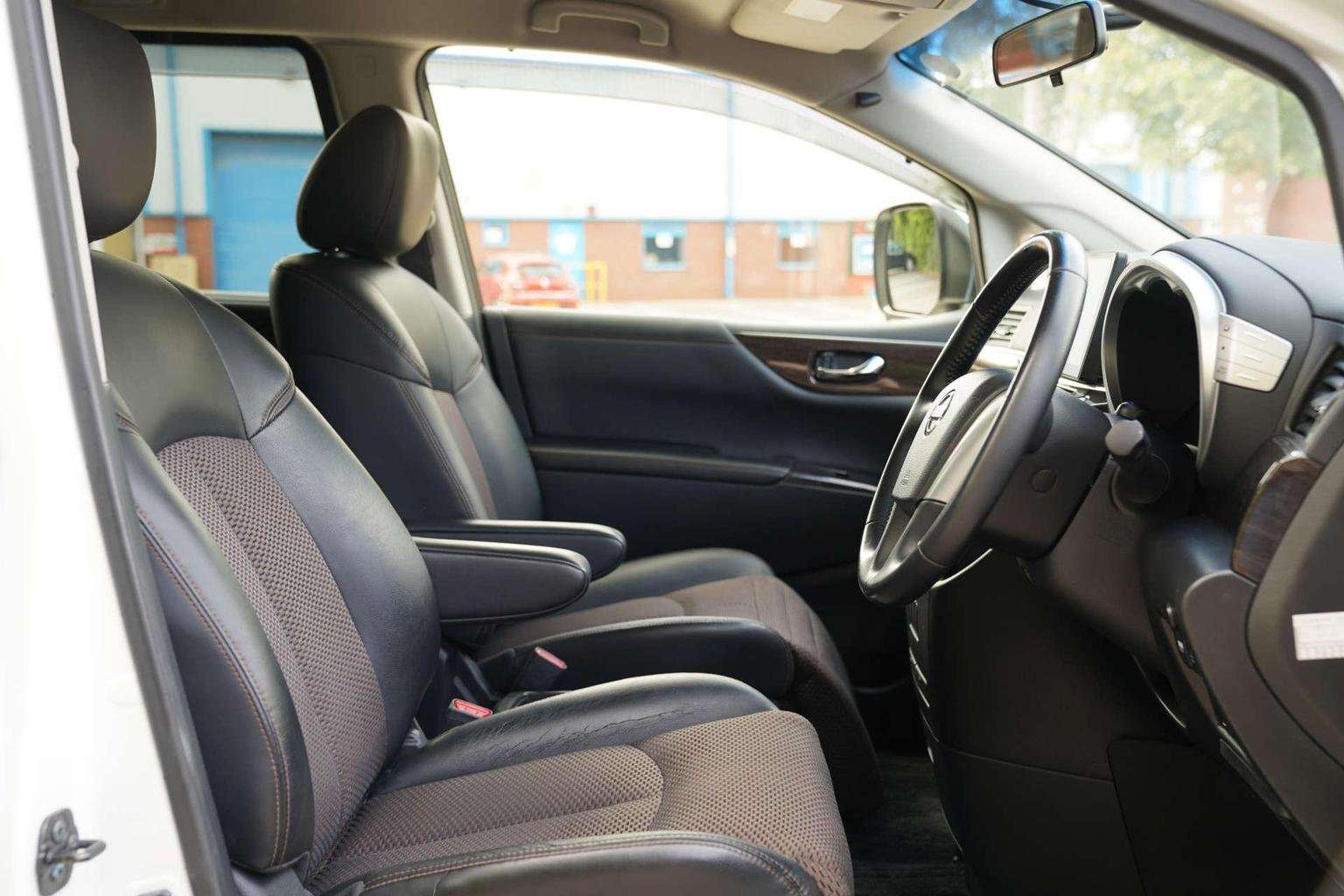 2013 NISSAN ELGRAND 2013 NISSAN ELGRAND