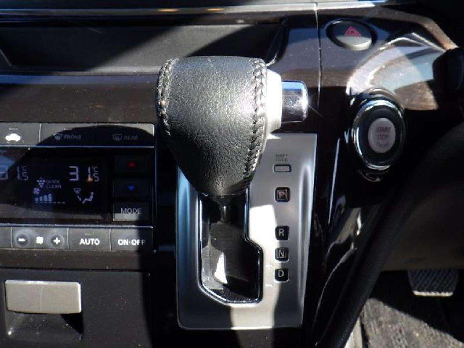 2010 NISSAN ELGRAND 2010 NISSAN ELGRAND