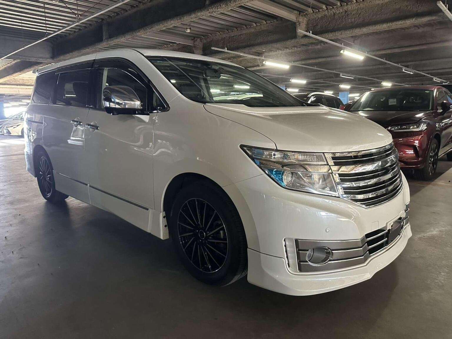 2010 NISSAN ELGRAND 2010 NISSAN ELGRAND
