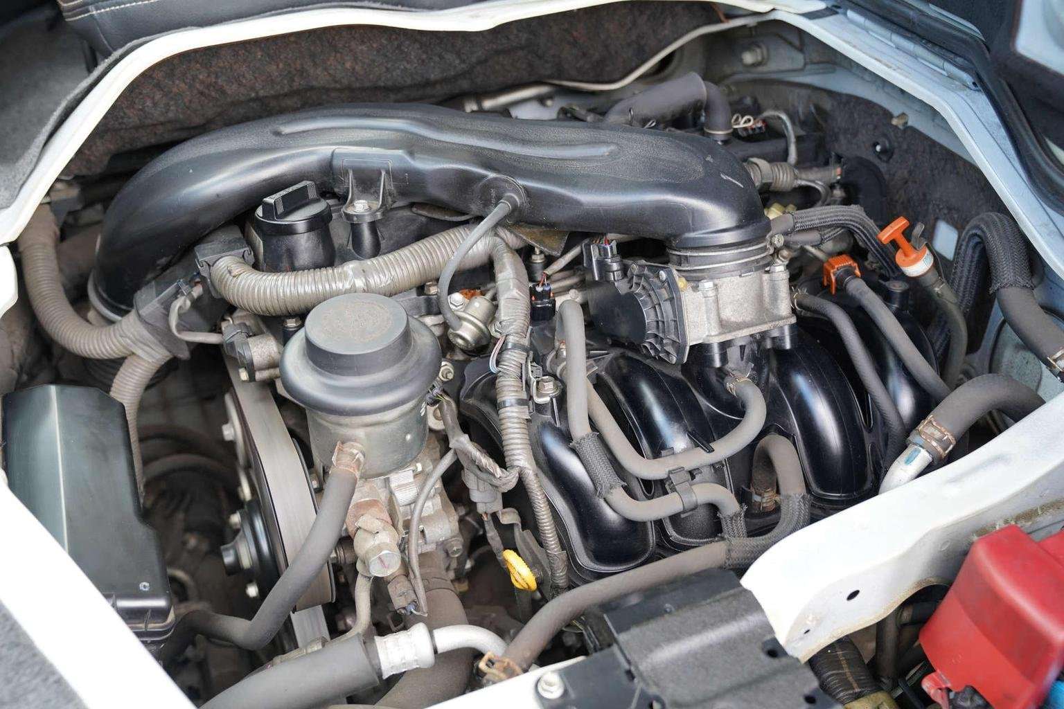 2010 TOYOTA HIACE 2010 TOYOTA HIACE