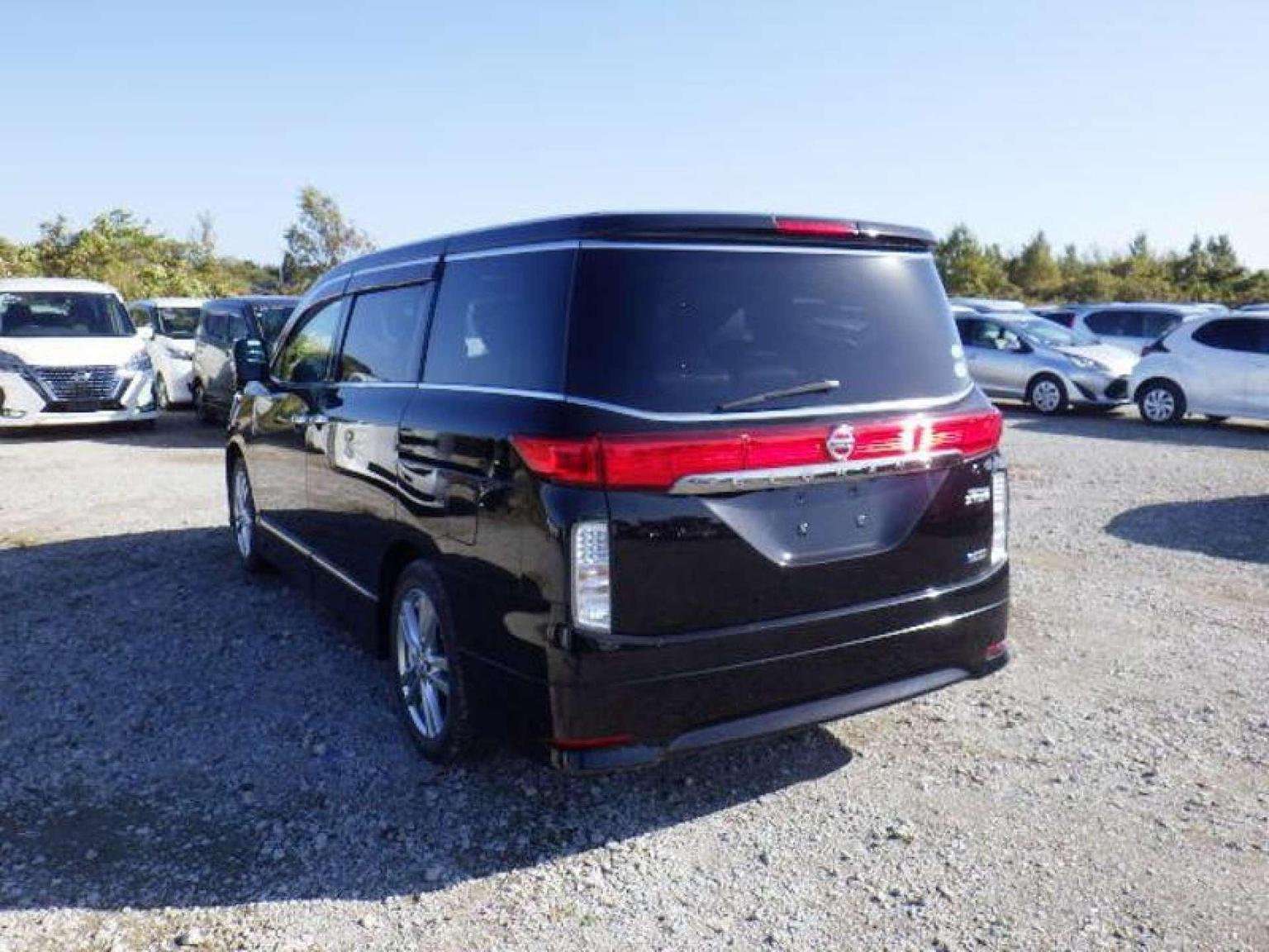 2010 NISSAN ELGRAND 2010 NISSAN ELGRAND