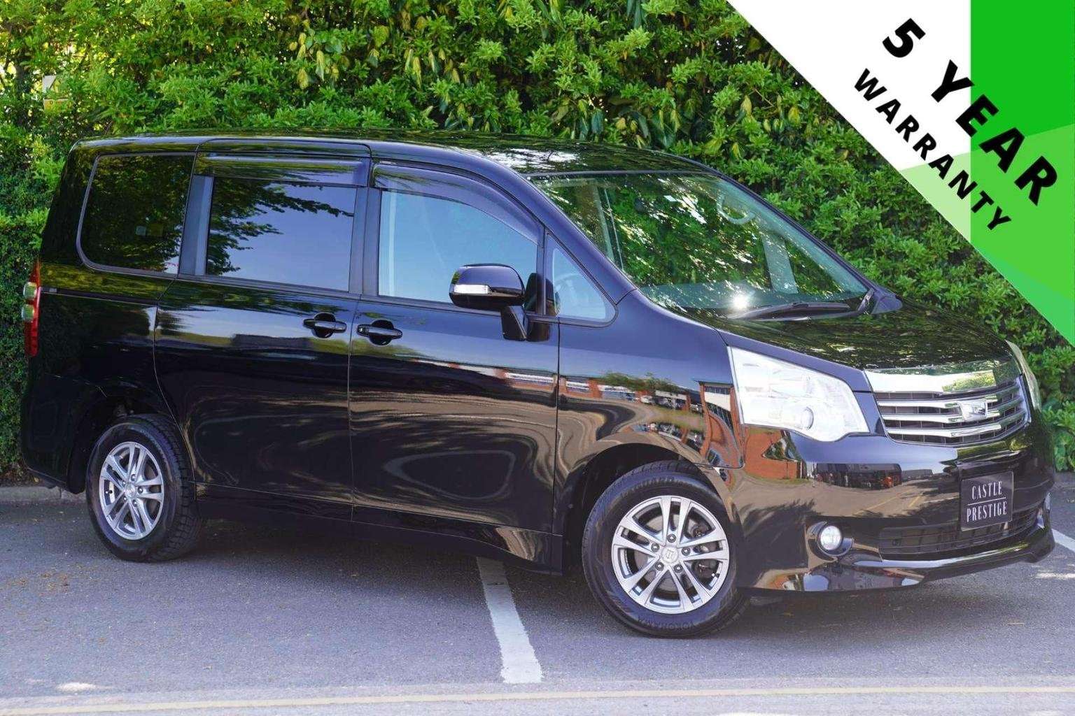 A 2012 TOYOTA NOAH 2.0 X L Selection 5dr 7 Seats A 2012 TOYOTA NOAH 2.0 X L Selection 5dr 7 Seats