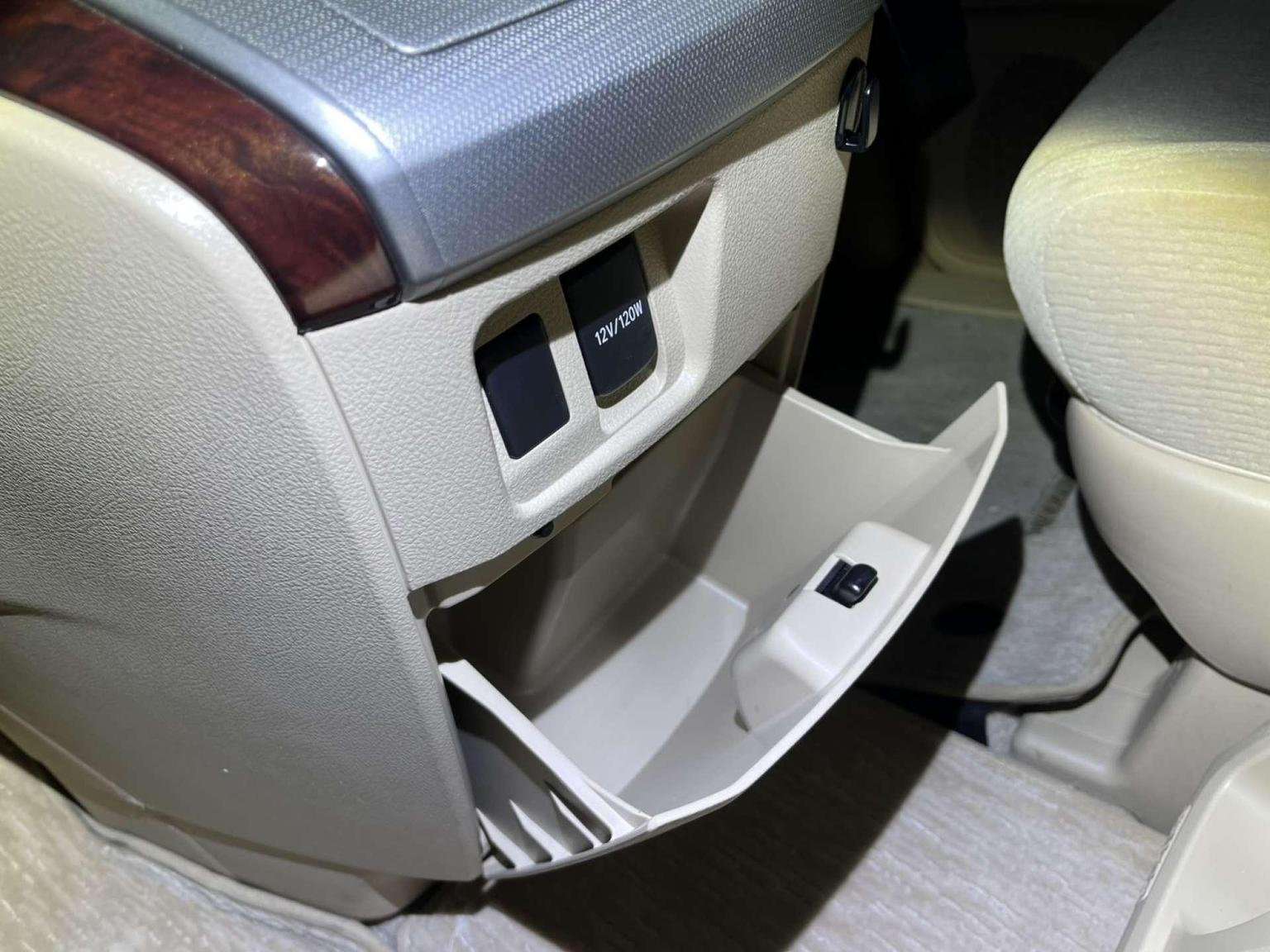 2012 TOYOTA VELLFIRE 2012 TOYOTA VELLFIRE