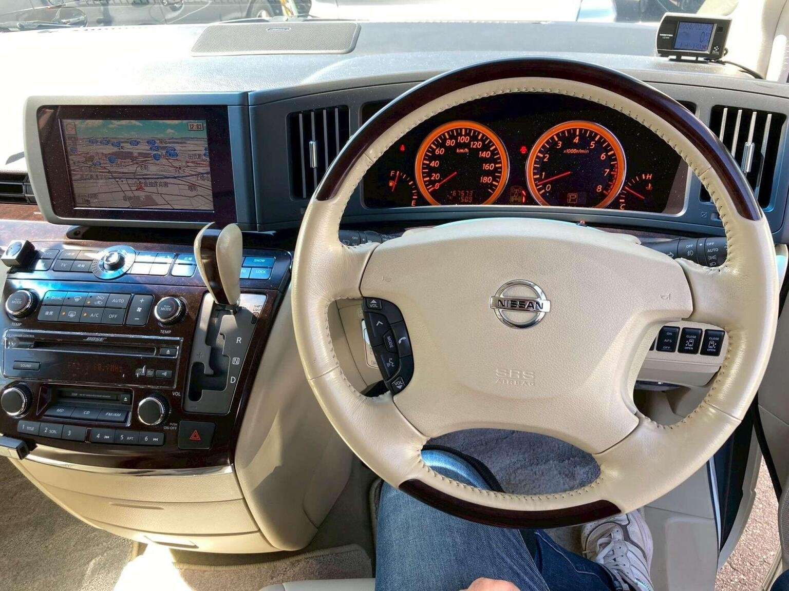 2006 NISSAN ELGRAND 2006 NISSAN ELGRAND