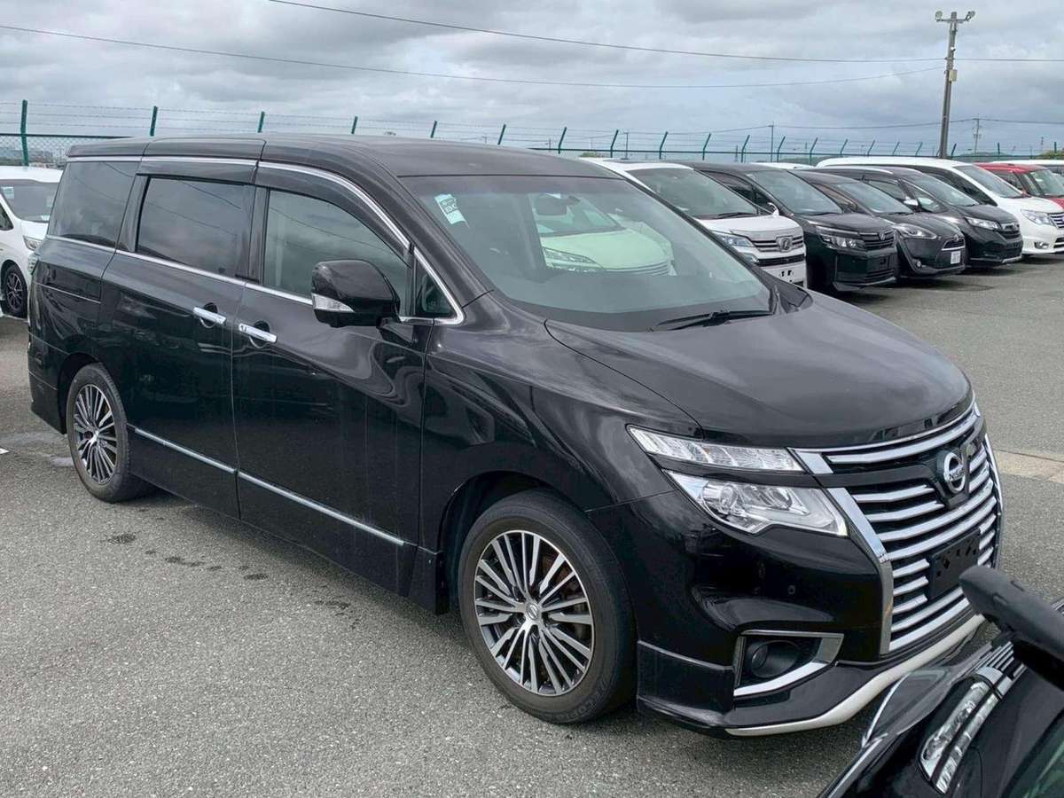 Check out this Nissan Elgrand 2014 Petrol Automatic