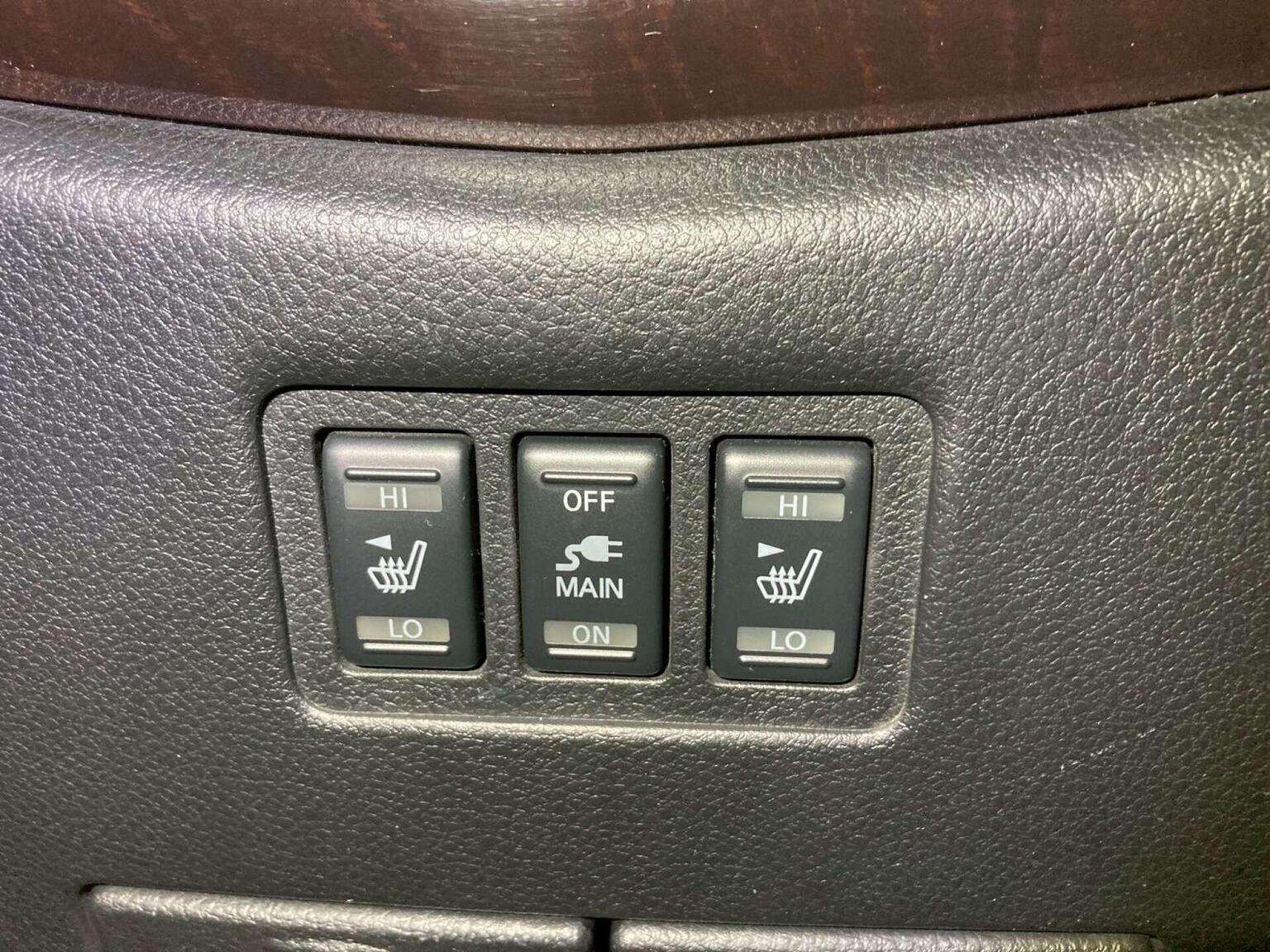 2013 NISSAN ELGRAND 2013 NISSAN ELGRAND