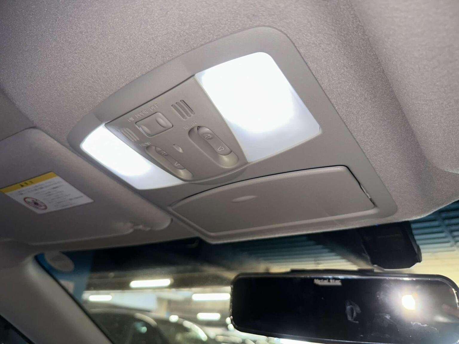 2010 NISSAN ELGRAND 2010 NISSAN ELGRAND