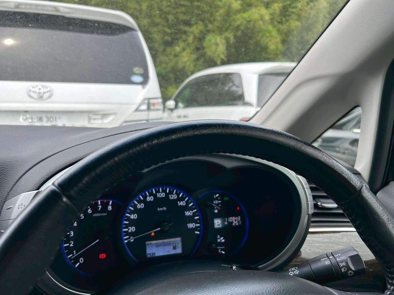 2012 NISSAN ELGRAND 2012 NISSAN ELGRAND