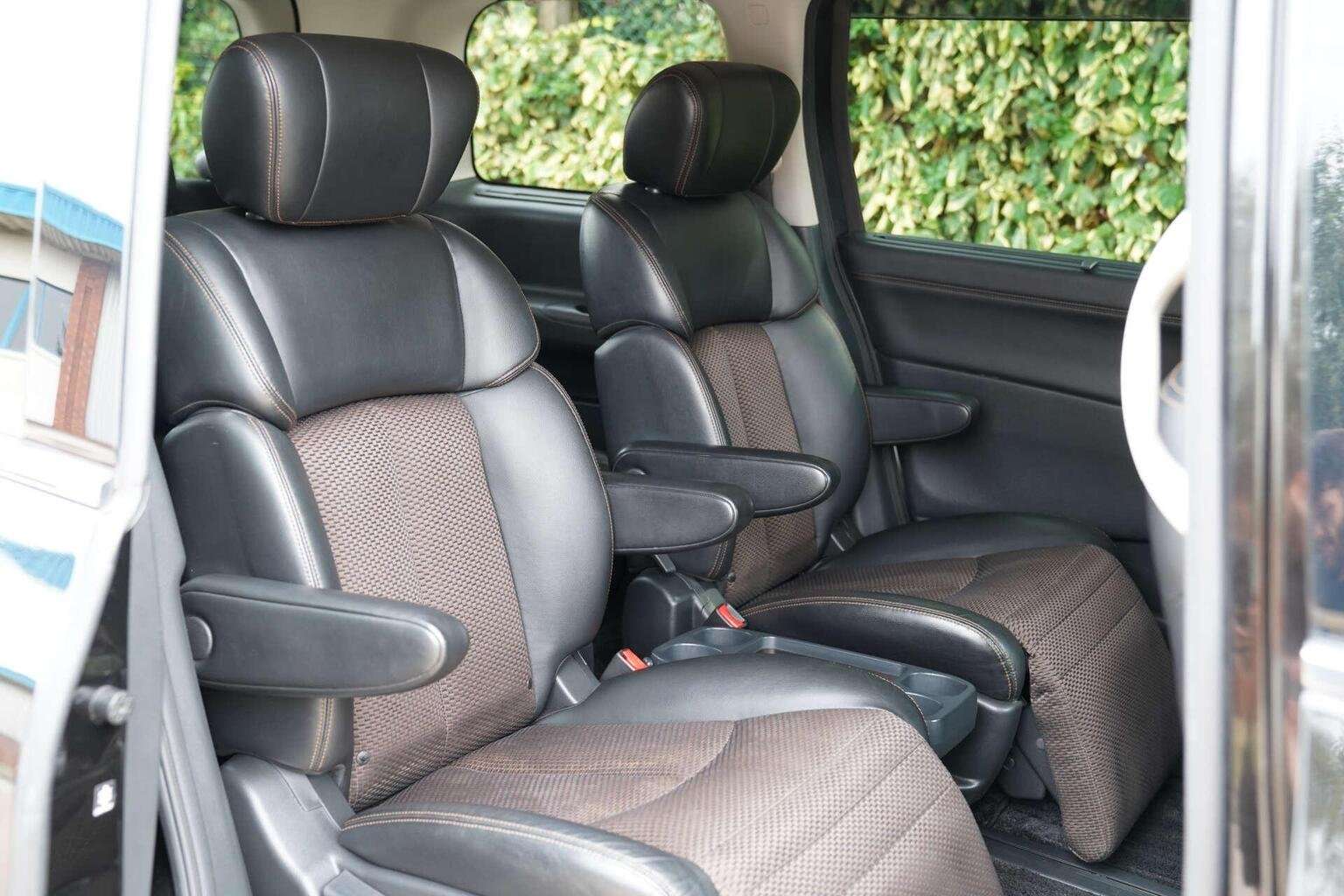 2011 NISSAN ELGRAND 2011 NISSAN ELGRAND