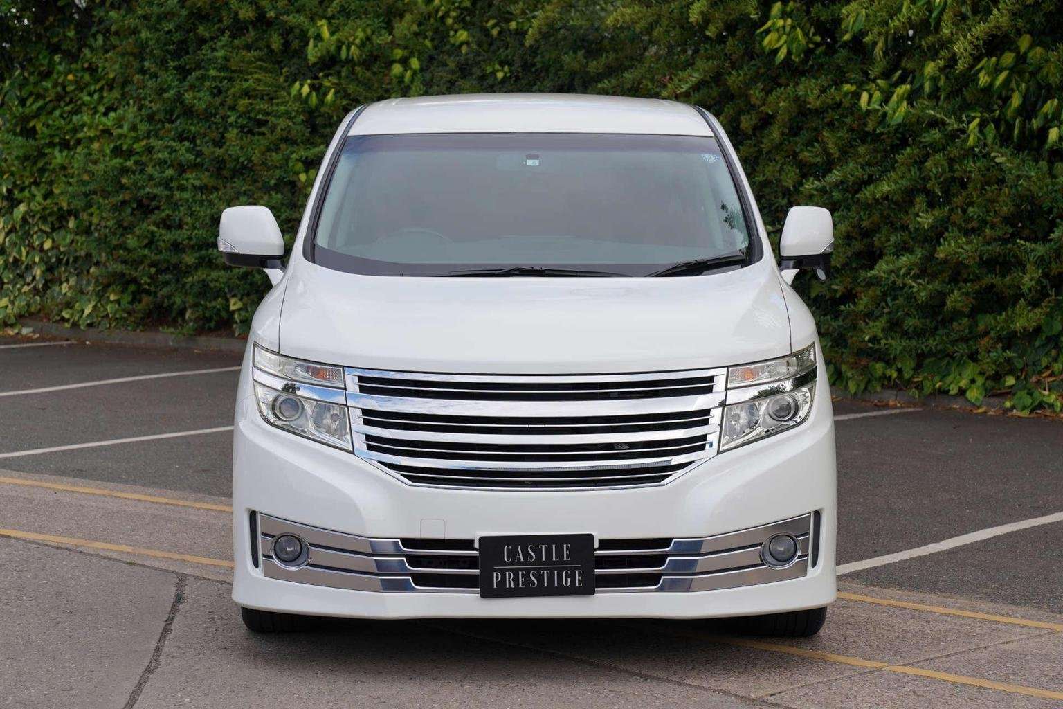 2010 NISSAN ELGRAND 2010 NISSAN ELGRAND