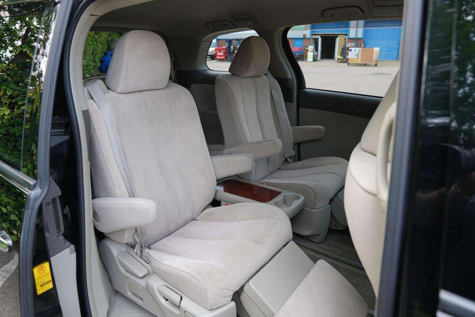 2011 TOYOTA ESTIMA 2011 TOYOTA ESTIMA