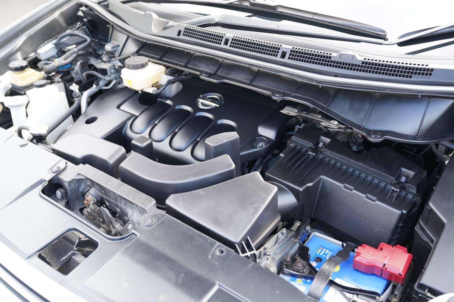 2010 NISSAN ELGRAND 2010 NISSAN ELGRAND