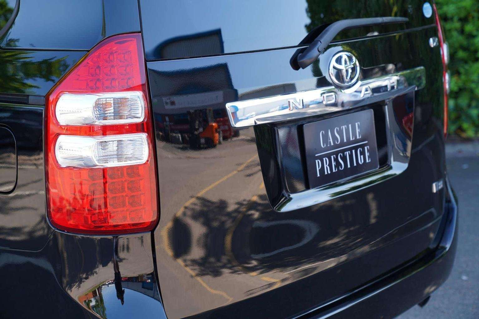 2012 TOYOTA NOAH 2012 TOYOTA NOAH