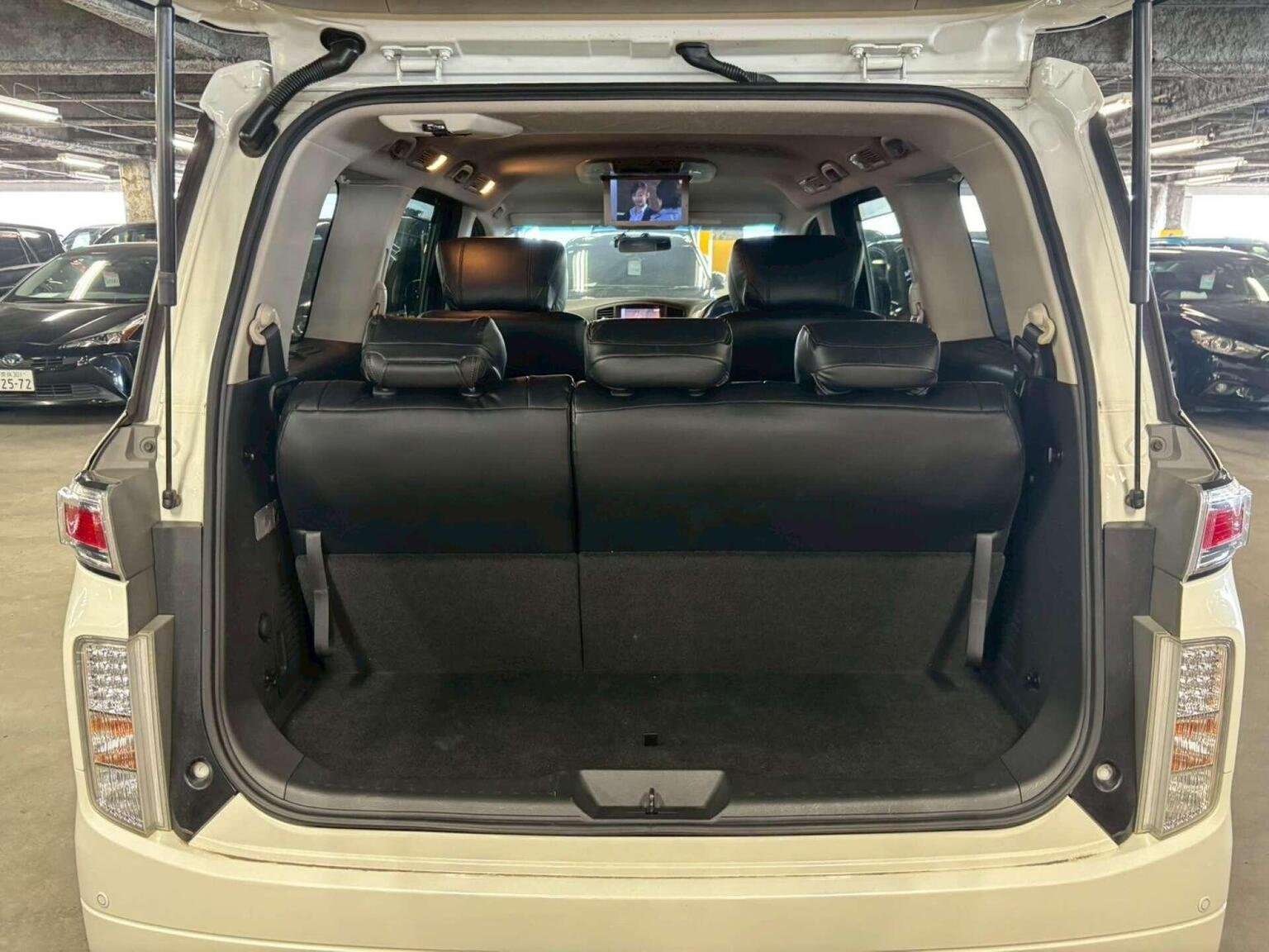 2012 NISSAN ELGRAND 2012 NISSAN ELGRAND