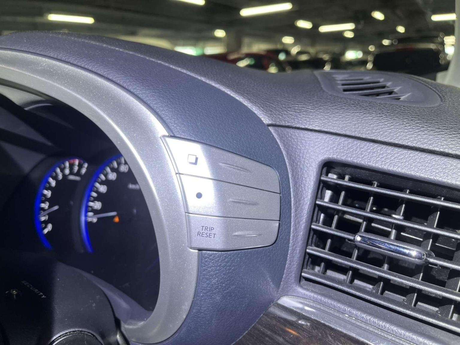 2012 NISSAN ELGRAND 2012 NISSAN ELGRAND