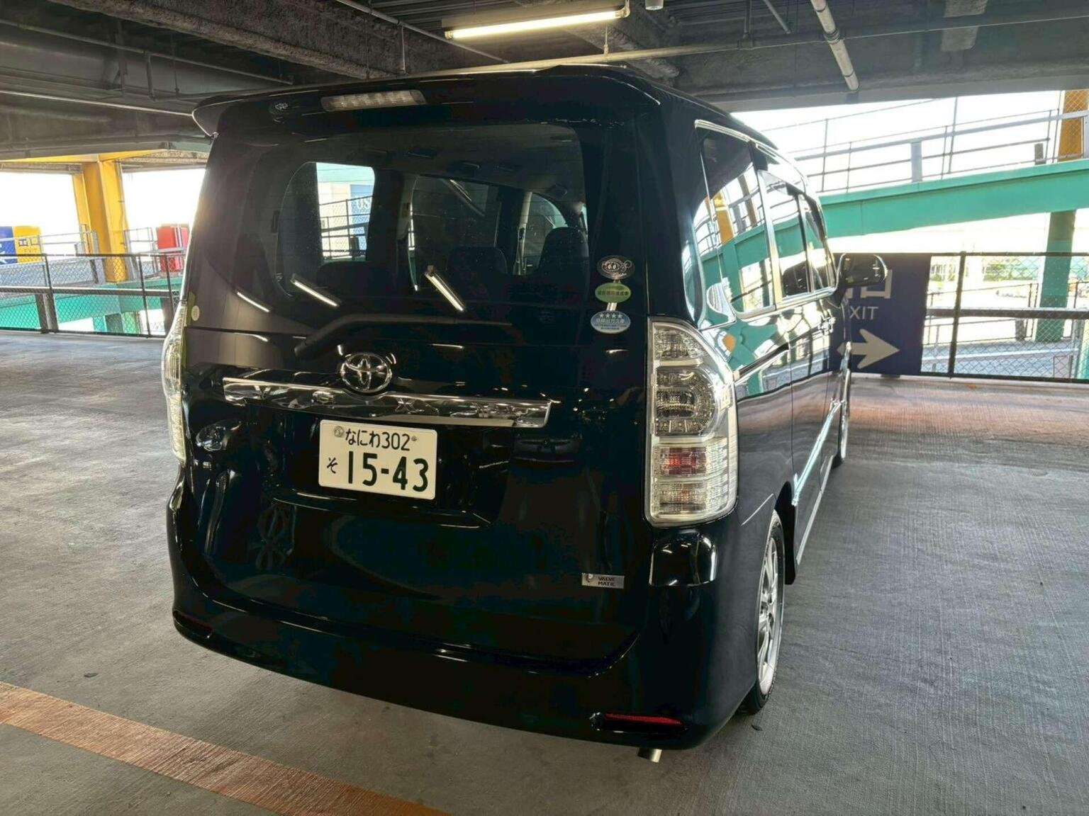 A 2012 TOYOTA VOXY 2.0 ZS Kirameki II 5dr 8 Seats A 2012 TOYOTA VOXY 2.0 ZS Kirameki II 5dr 8 Seats