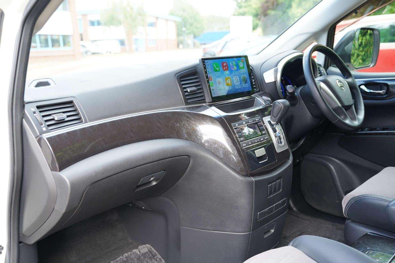 2010 NISSAN ELGRAND 2010 NISSAN ELGRAND