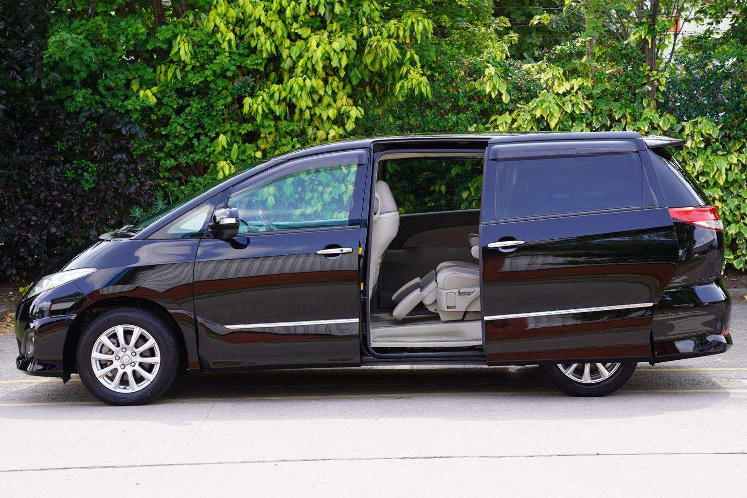 2011 TOYOTA ESTIMA 2011 TOYOTA ESTIMA