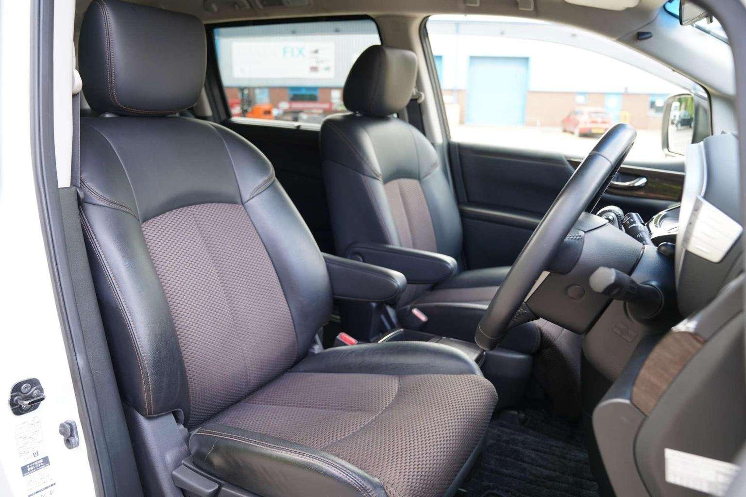 2013 NISSAN ELGRAND 2013 NISSAN ELGRAND