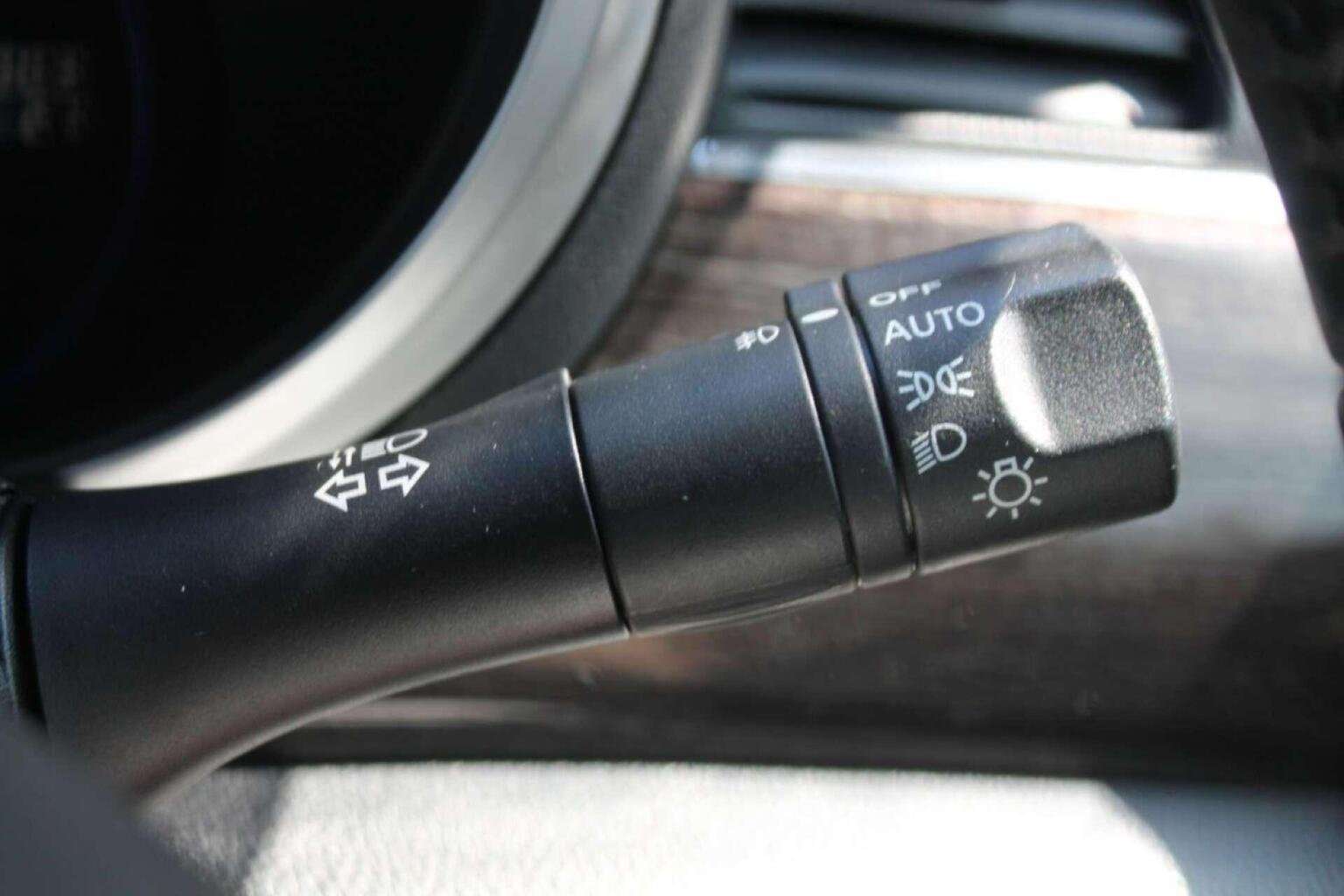 2011 NISSAN ELGRAND 2011 NISSAN ELGRAND