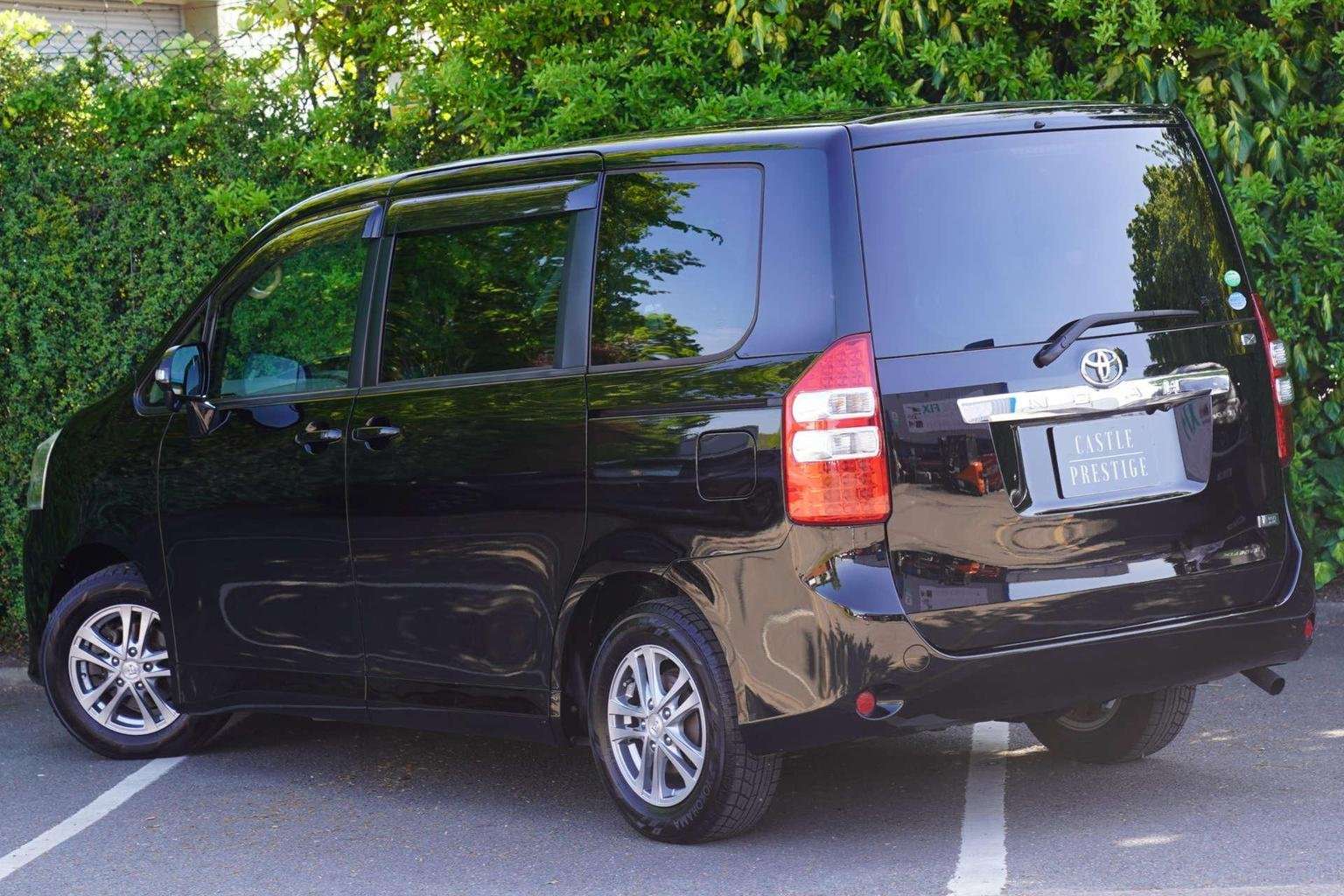 2012 TOYOTA NOAH 2012 TOYOTA NOAH