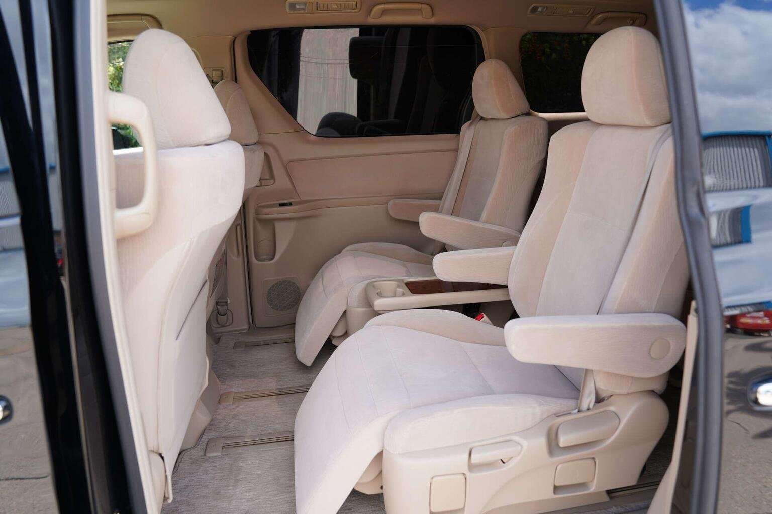 2010 TOYOTA ALPHARD 2010 TOYOTA ALPHARD