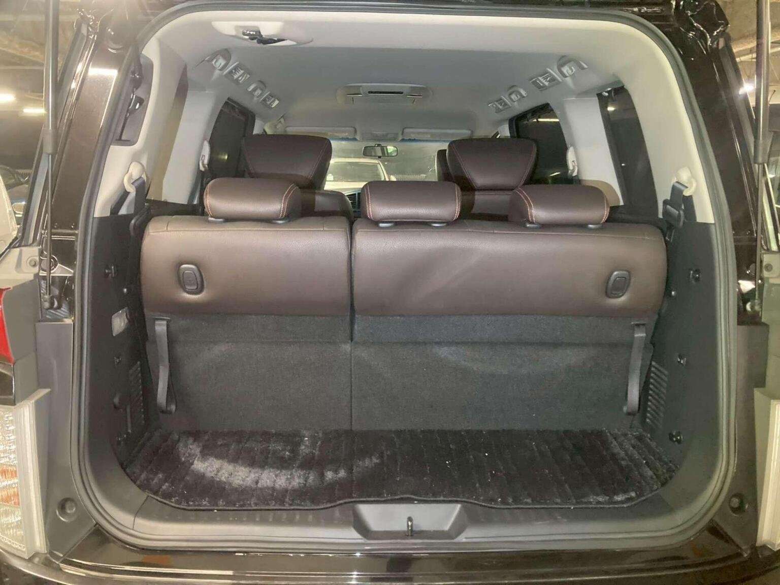 2010 NISSAN ELGRAND 2010 NISSAN ELGRAND