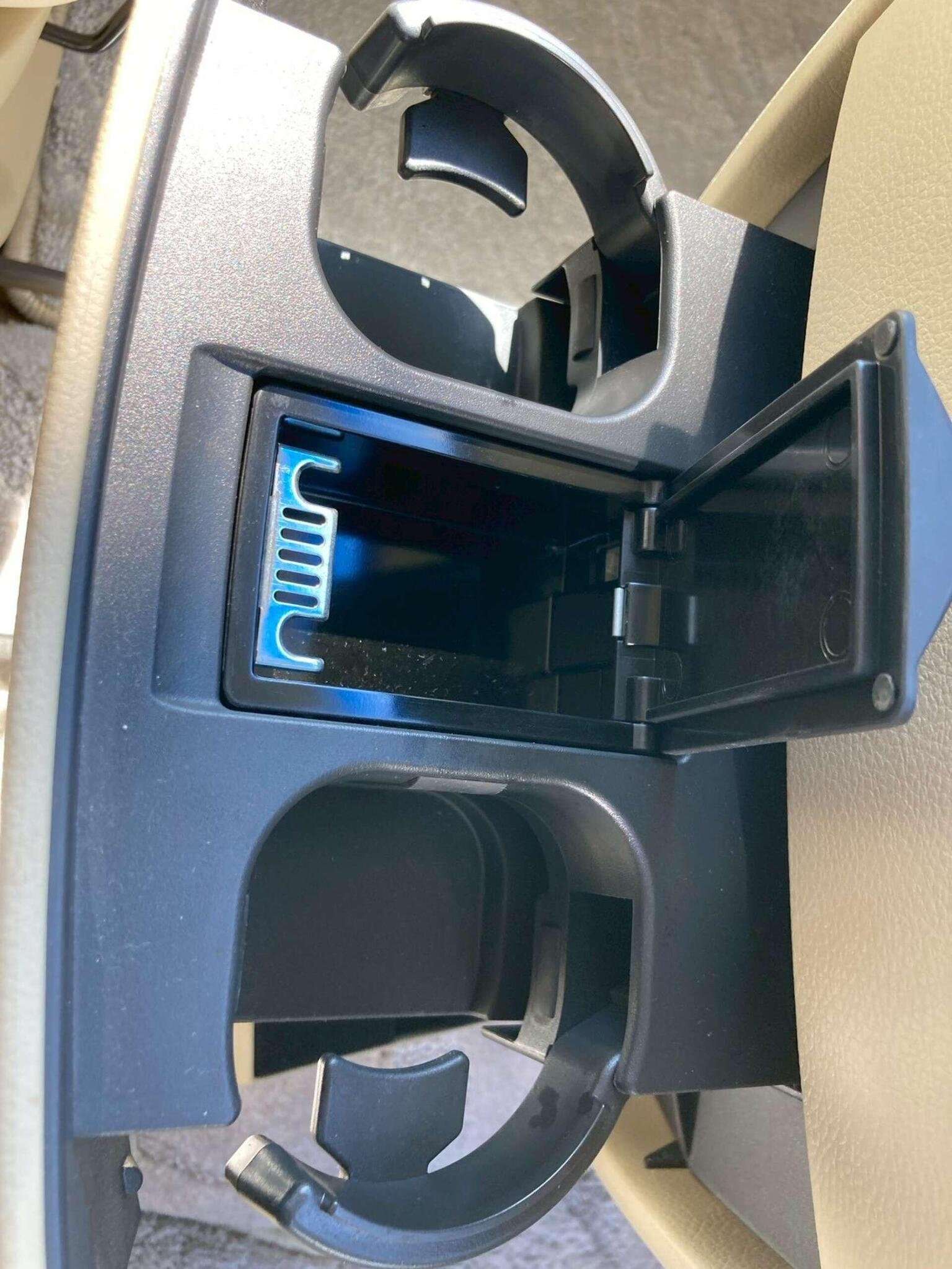 2006 NISSAN ELGRAND 2006 NISSAN ELGRAND