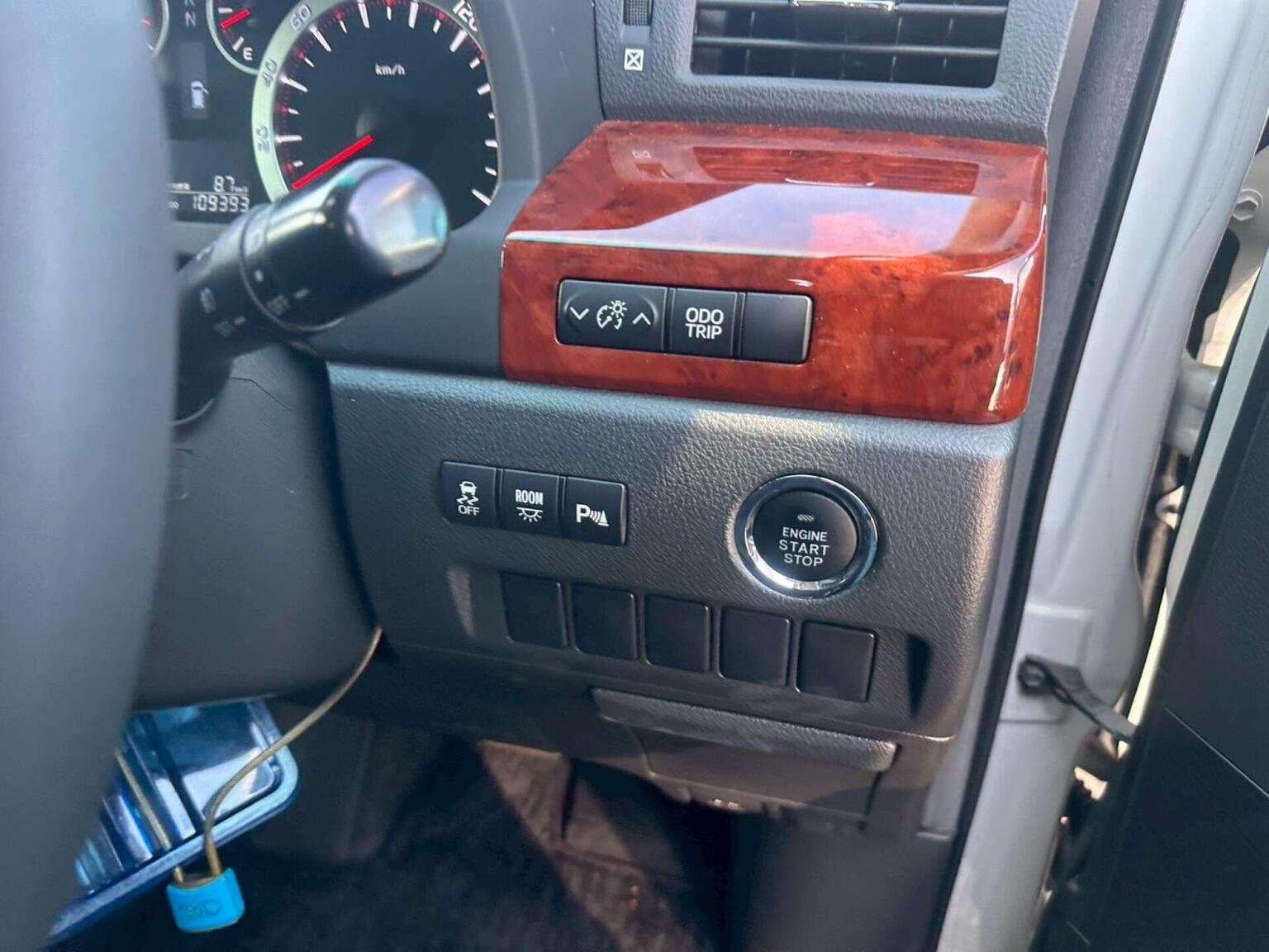 2010 TOYOTA VELLFIRE 2010 TOYOTA VELLFIRE